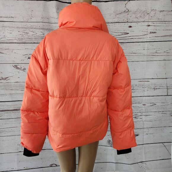 Bass Outdoor Discovery Puffer Jacket Coat Small NWT - Picture 5 of 8